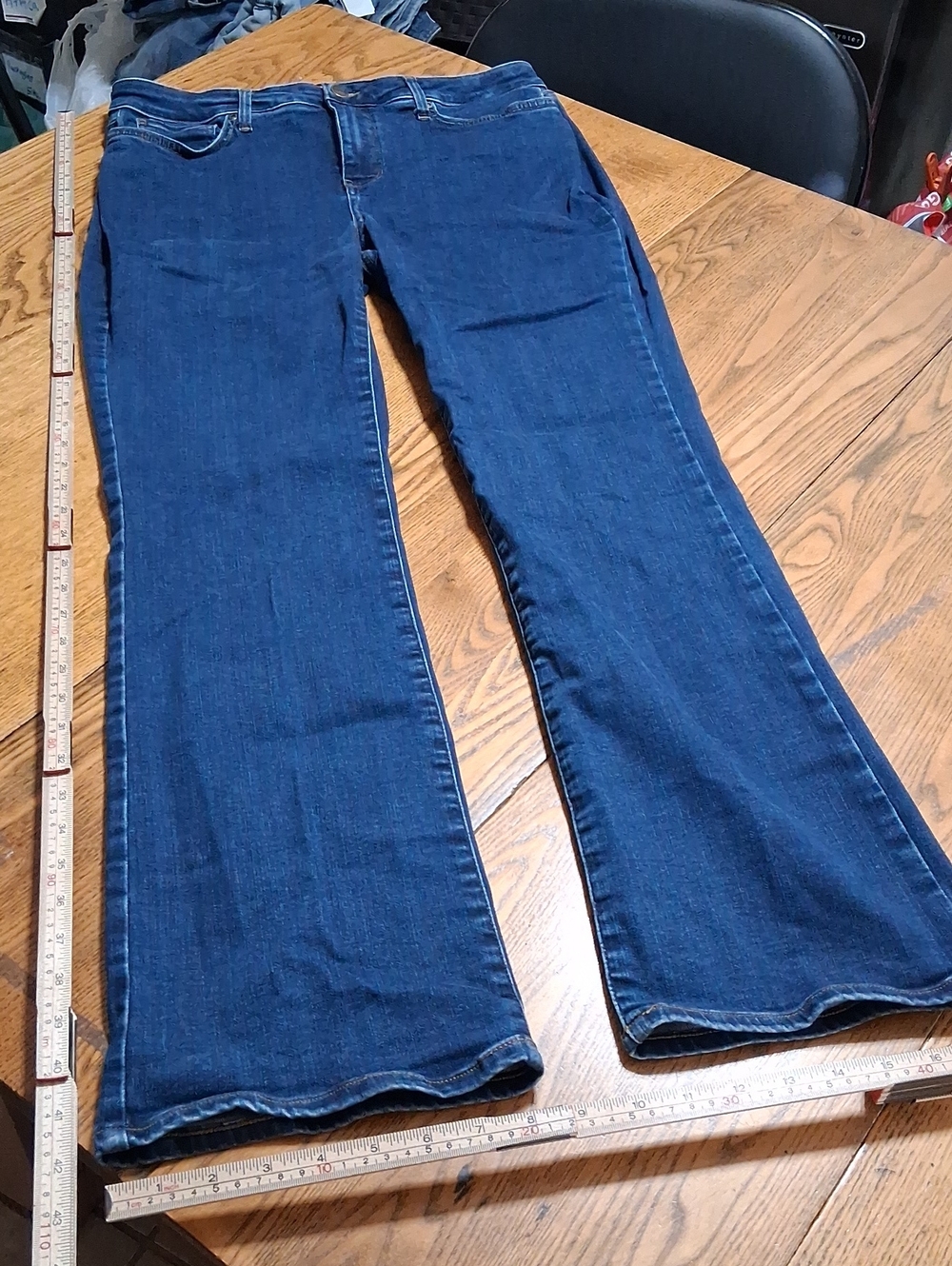 NYDJ Jeans Womens 12 BLUE BARBARA BOOTCUT BOOT CUT  Denim Used Kick Preowned